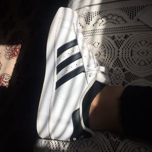 Adidas superstar